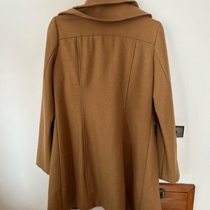 Camel colored coat made by Pink Martini Collection Small